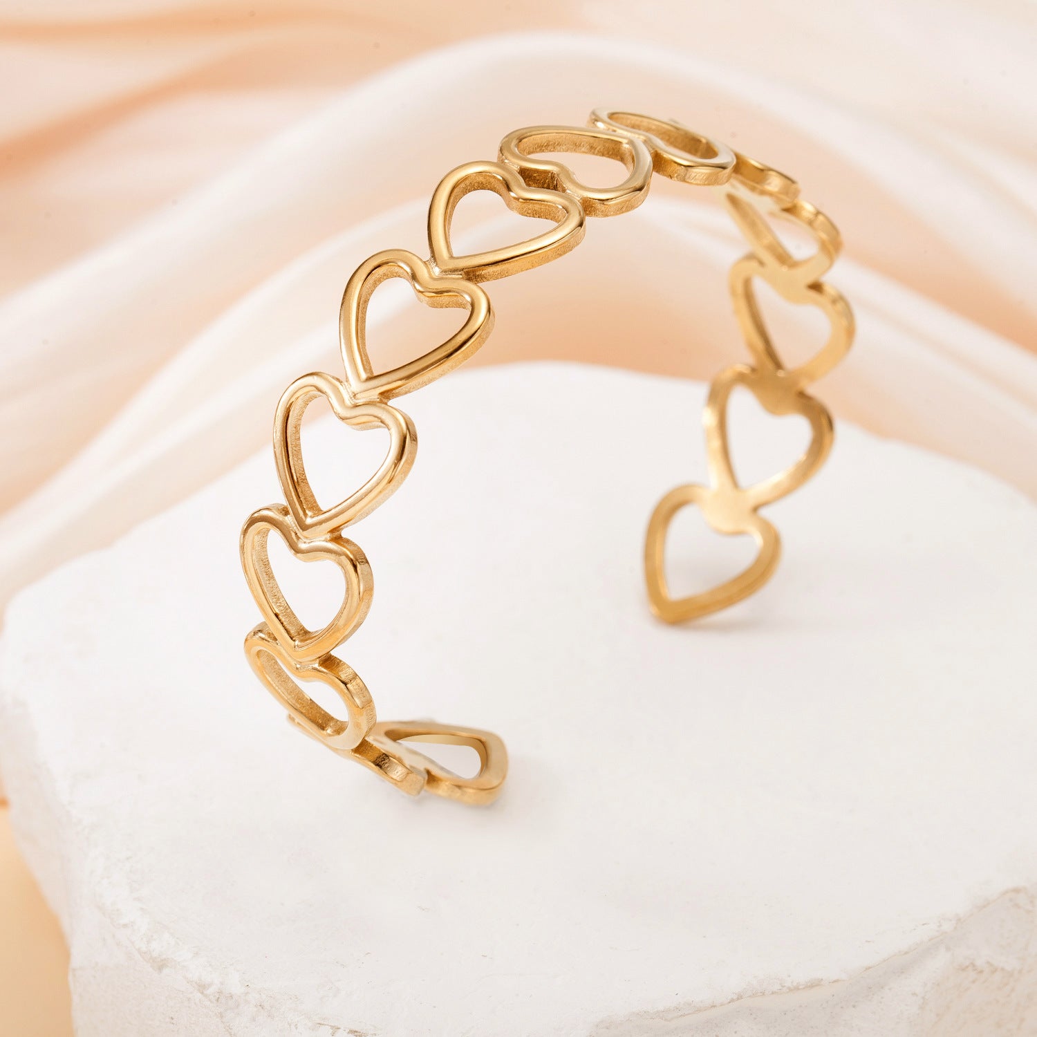 Heart Flower Armband – Edelstahl vergoldet