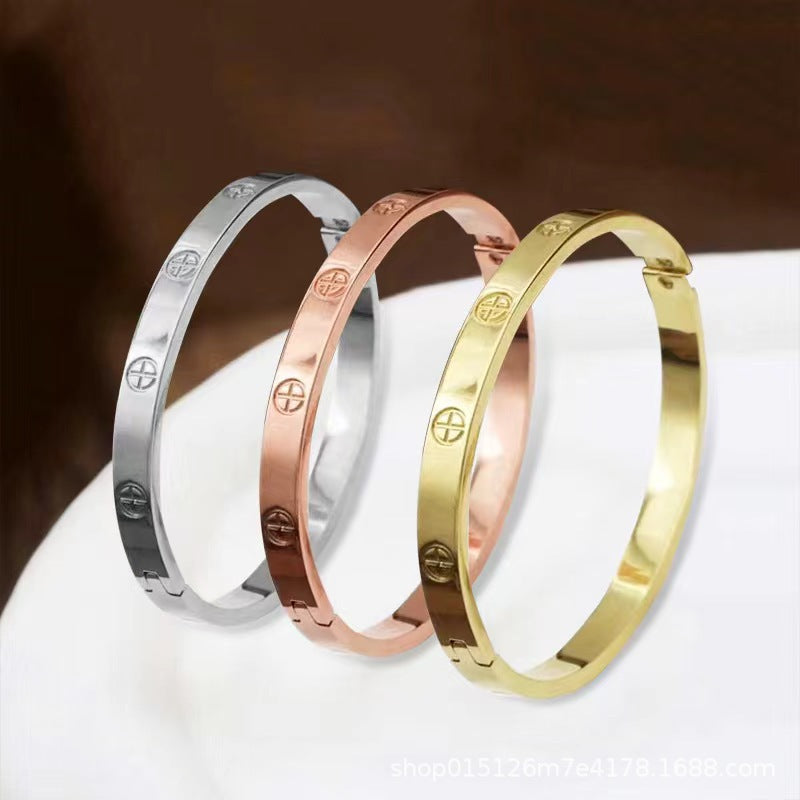 Cross Nail Armband – Edelstahl, Unisex
